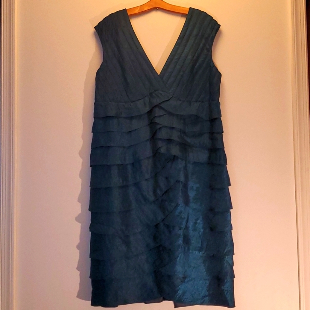 Xscape Woman dress